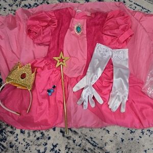 Princess Peach Costume